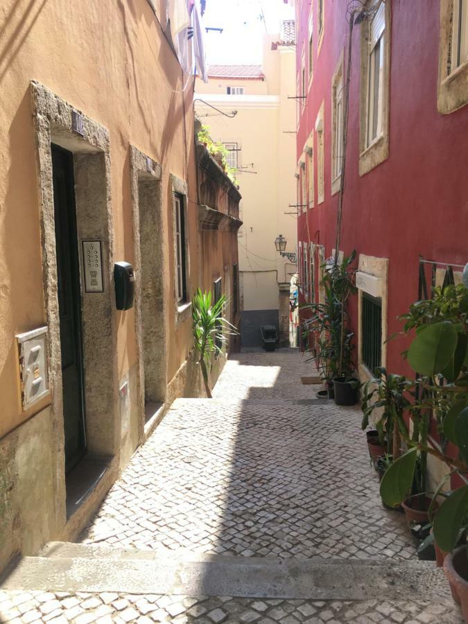 Casa Da Saudade, A Cozy Apartment In Alfama Lissabon Exterior foto