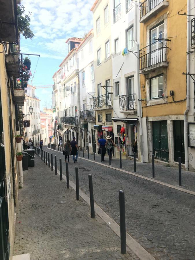 Casa Da Saudade, A Cozy Apartment In Alfama Lissabon Exterior foto