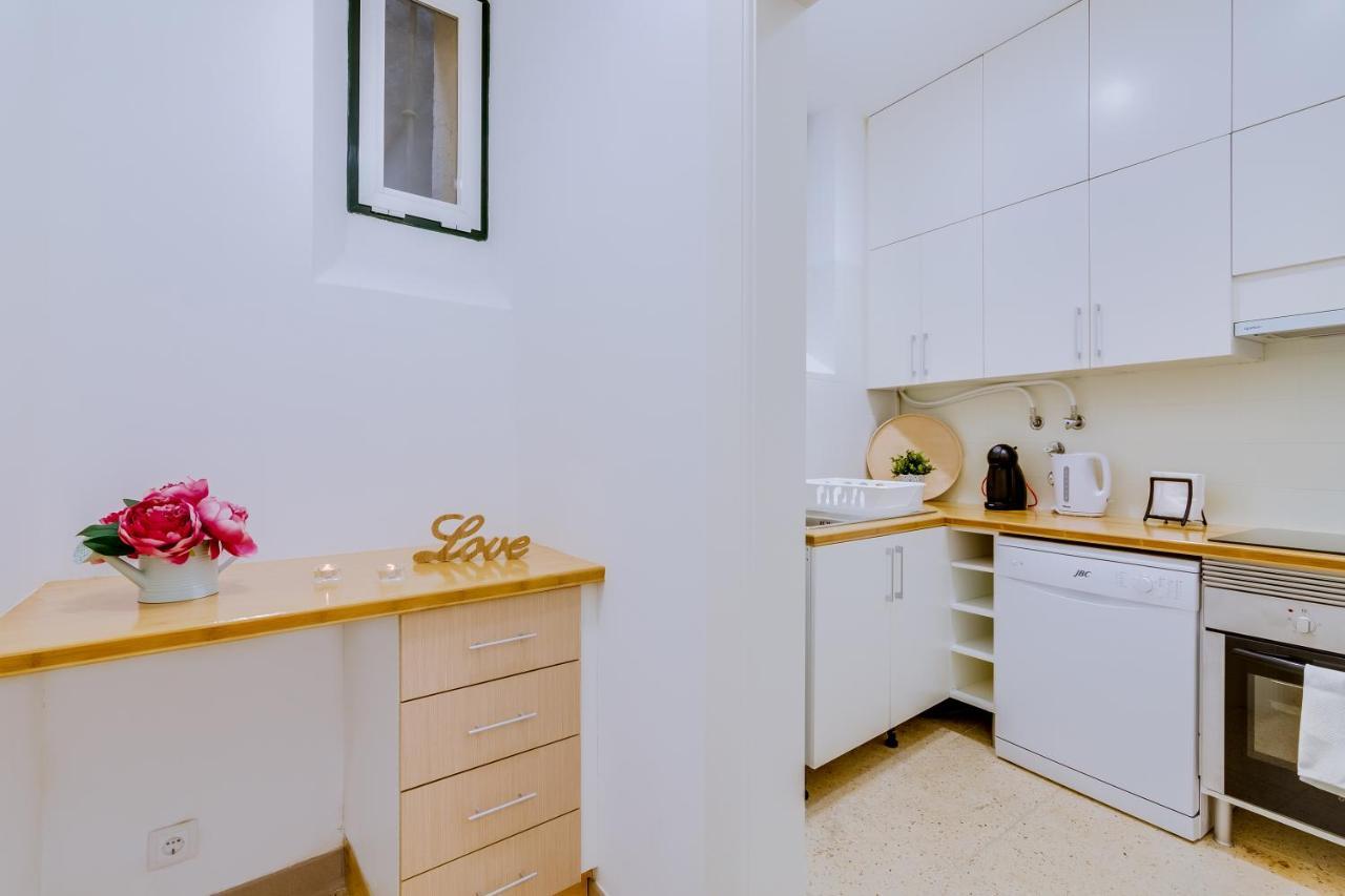Casa Da Saudade, A Cozy Apartment In Alfama Lissabon Exterior foto
